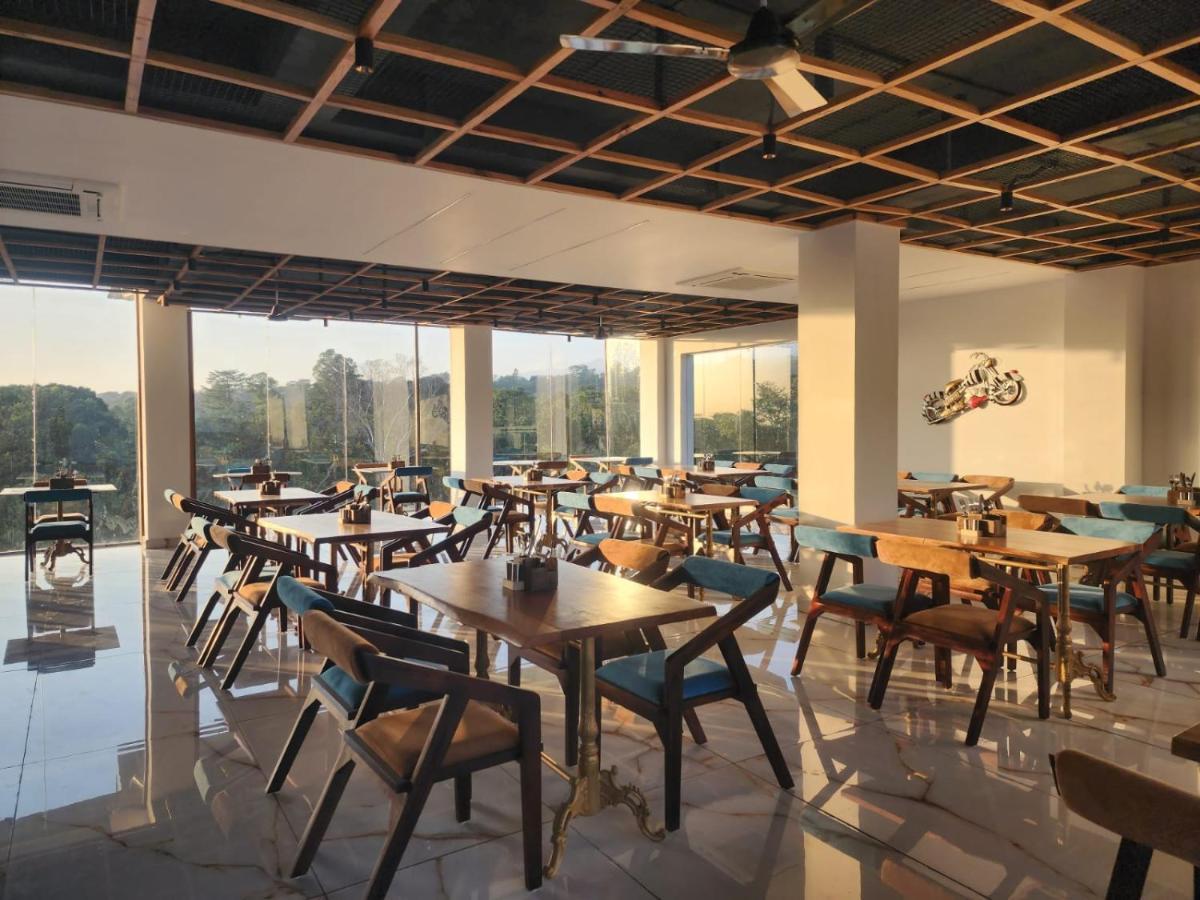 Aachman River And Valley View Resort Dharamshala - A Riverside Resort With Balcony View Exterior foto